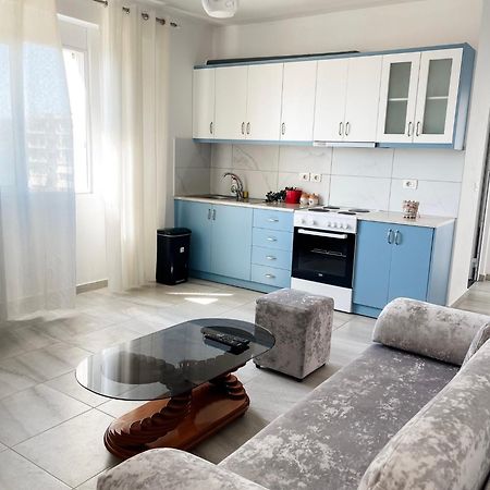 L.T. Noy'S Apartment ساراندا المظهر الخارجي الصورة