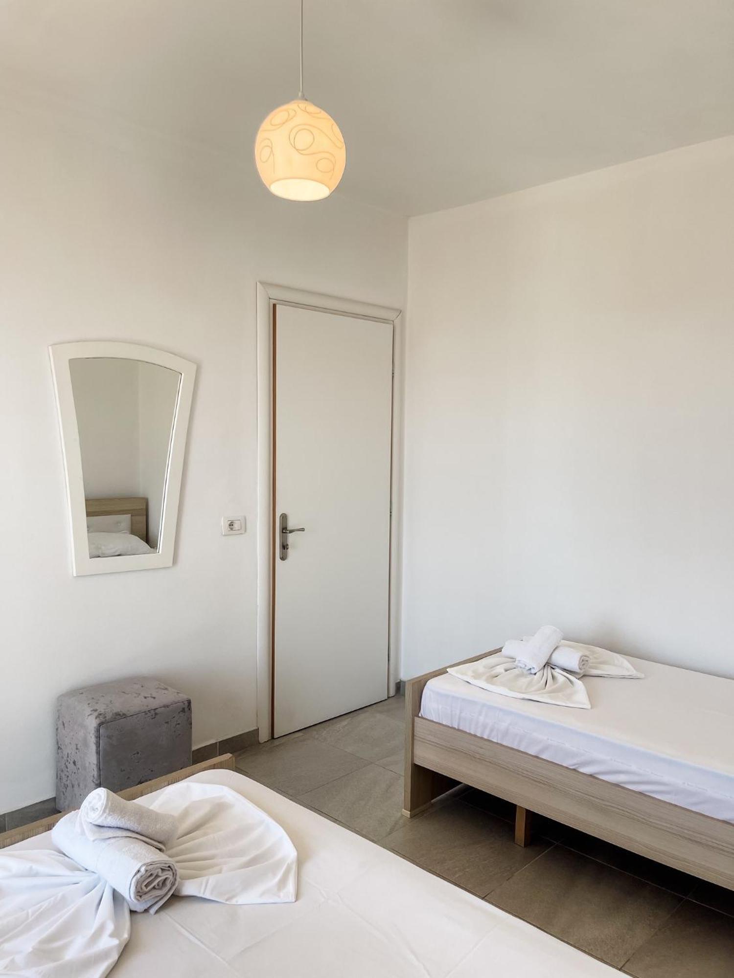 L.T. Noy'S Apartment ساراندا المظهر الخارجي الصورة